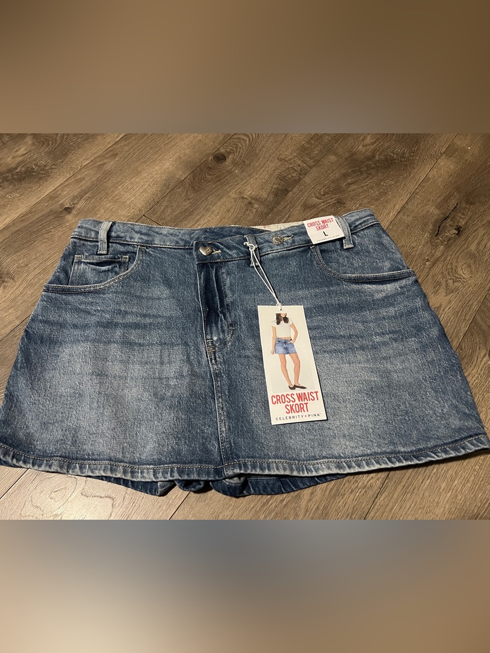 Celebrity Pink Cross Waist Skort Size Large New